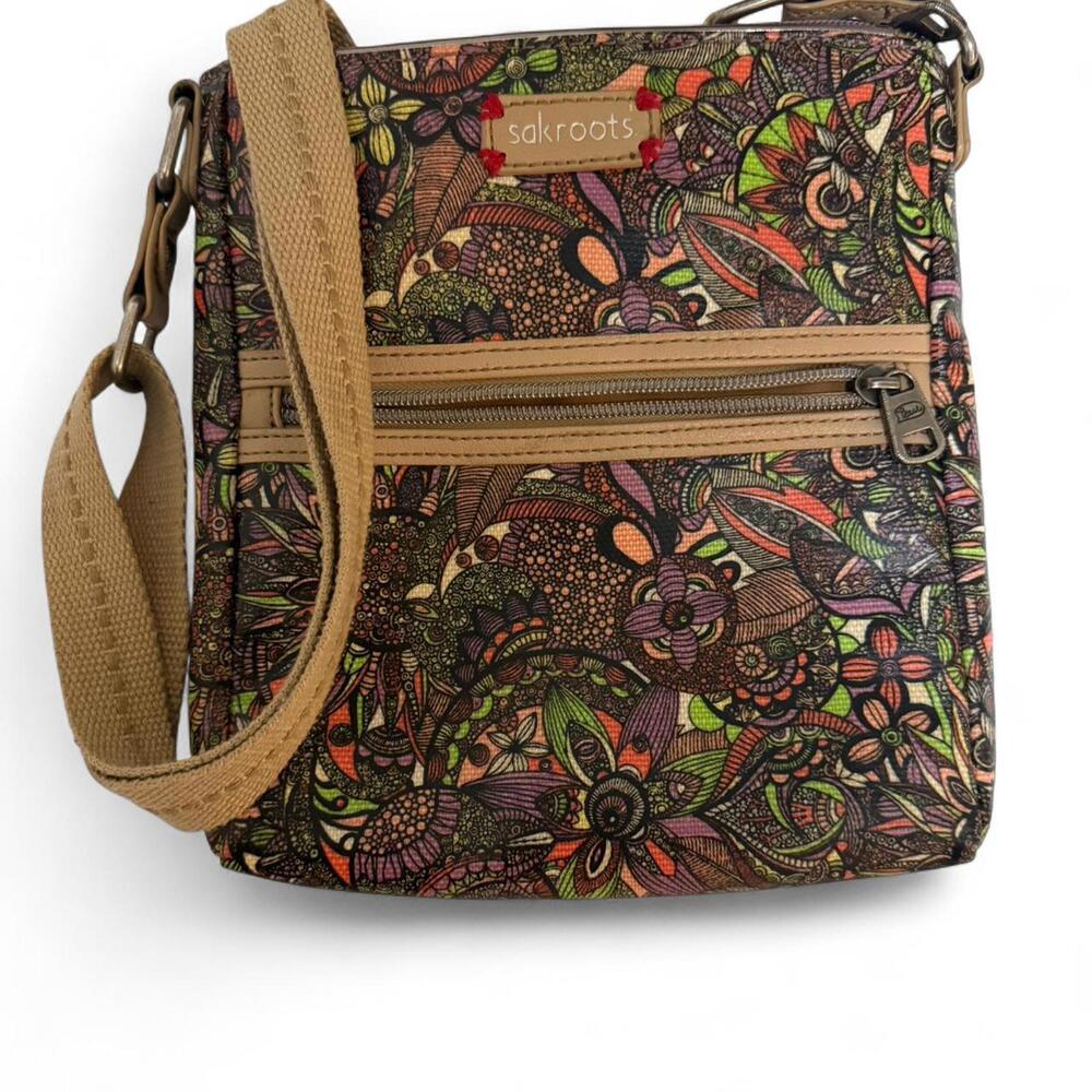 Sakroots Printed Crossbody Bag 🌼